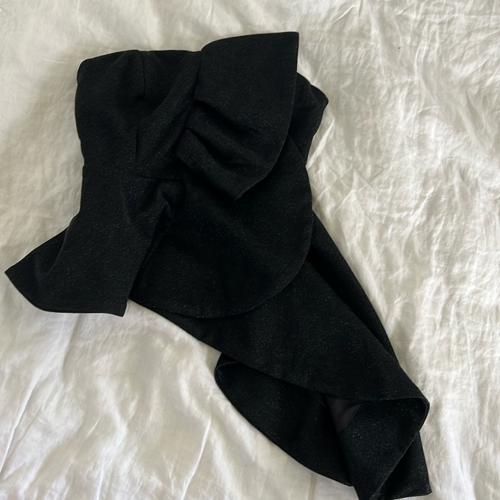 Do + Be Strapless Ruffle Top With Asymmetrical He… - image 1